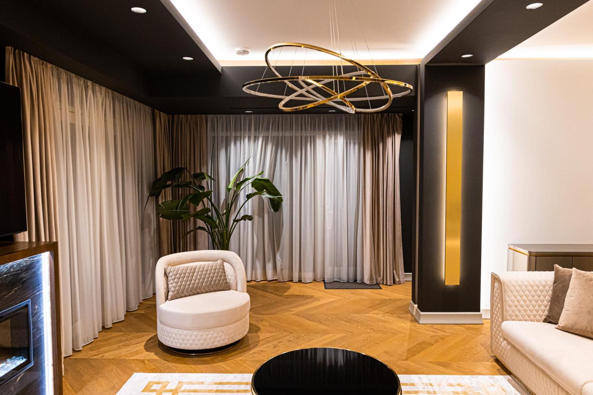 Deluxe Aparthotel Marwell Residence Suceava Zimmer foto